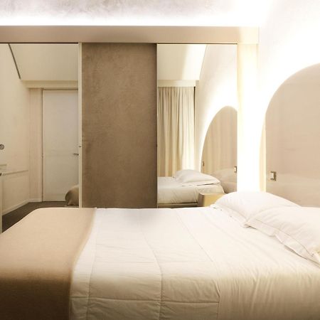 Dealuna Motel Fidenza Eksteriør billede