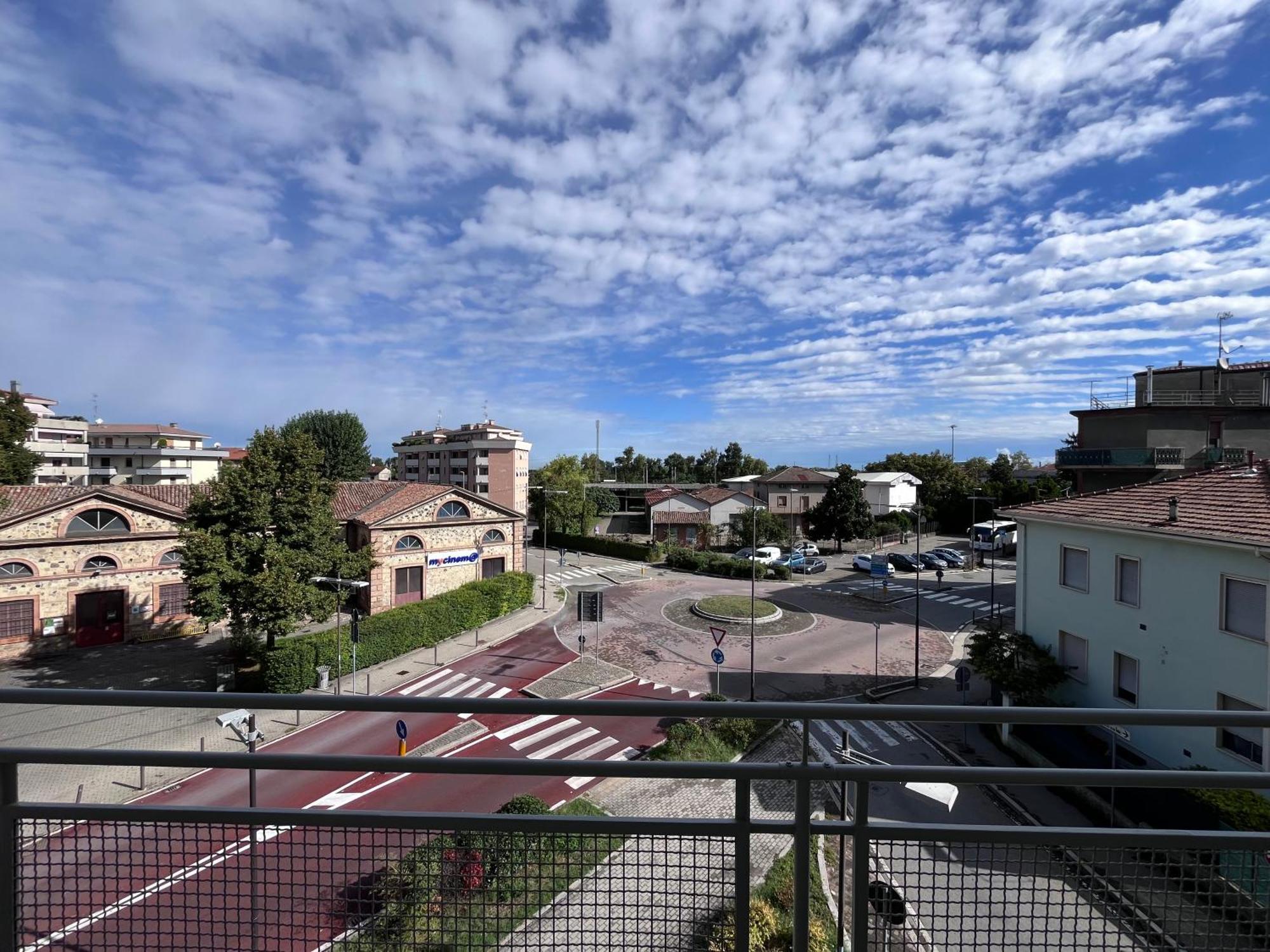 Dealuna Motel Fidenza Eksteriør billede